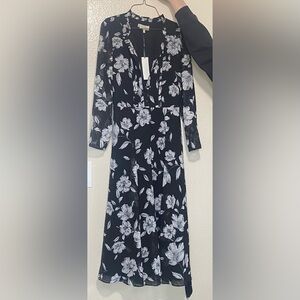 Black A-line Dress with Bishop Sleeves for Wedding Guest